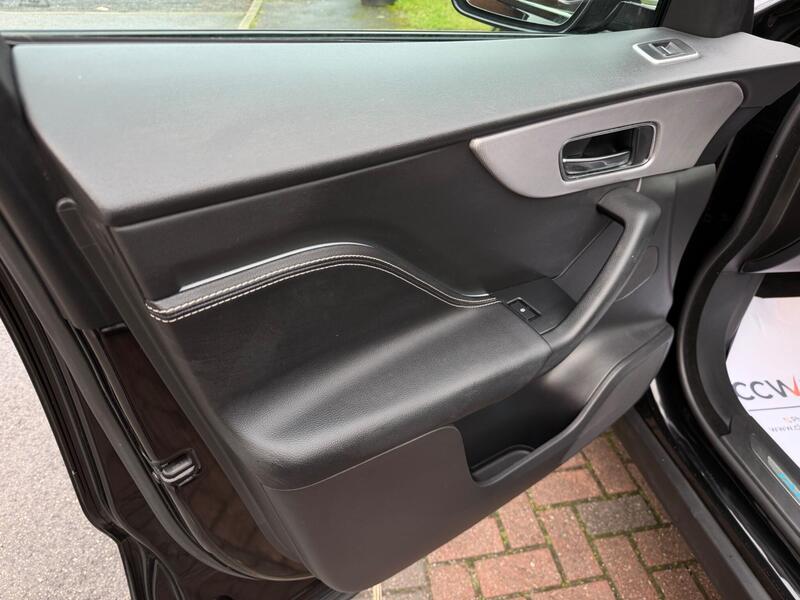 0c5babf7466e4630a298422f39898bb3