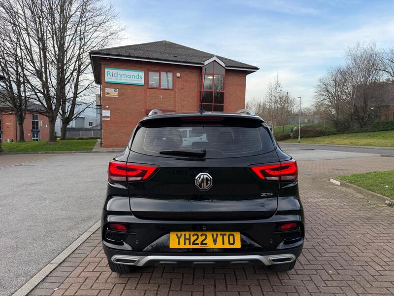 7a769bdecac147afa30359a2eddf8b5d