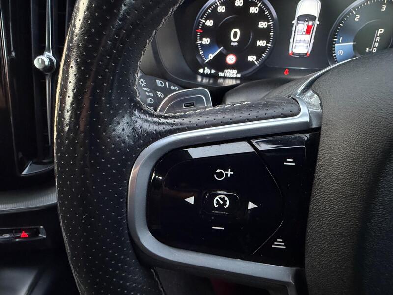 b7058e7d3687418b9ea3048a48960849