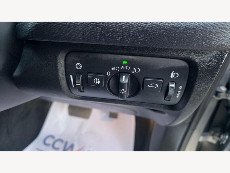 31e5873b3bd547f99d60e0734ebd8d64